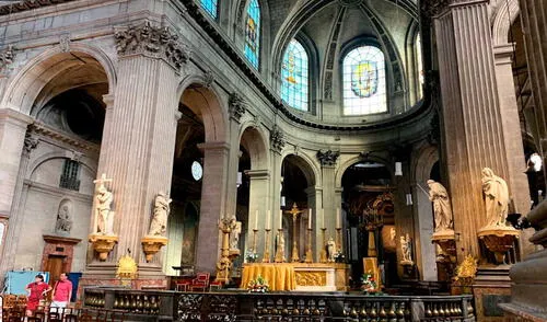 Desliza las imágenes para ver cómo luce la iglesia donde Tom Hanks filmó el Código Da Vinci en Francia. Foto: captura de Google Maps.