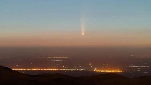 Cometa NEOWISE captado en México el pasado 4 de julio. Crédito: Da Ko / Con Stoitsis / Twitter.