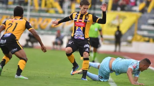 Bolívar igualó 1-1 ante The Strongest en el clásico de Bolivia [RESUMEN]