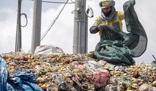 Frutas llegan malogradas a mercados de Arequipa.
