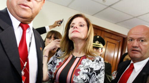Martín Vizcarra y Mercedes Aráoz no renunciarán si PPK es vacado