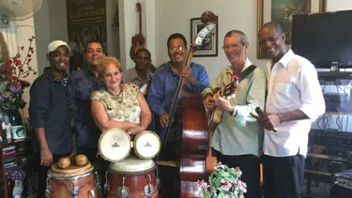 Son cubano en Lima: Desde Cuba, la Familia Valera Miranda y su Son de oriente