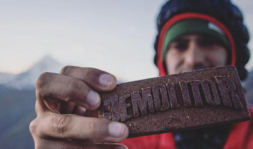 Este producto contiene cacao, kiwicha, entre otros productos. Foto: Andina. Este producto contiene cacao, kiwicha, entre otros productos. Foto: Andina.