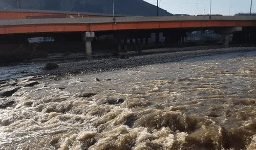 Río Rímac aún se halla contaminado en la zona urbana de Lima. Foto: URPI-GLR