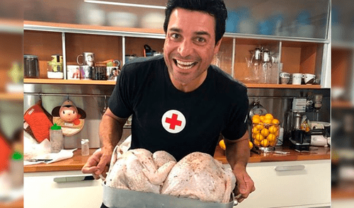 Chayanne y su hijo paralizan las redes con fotos de sus torsos desnudos