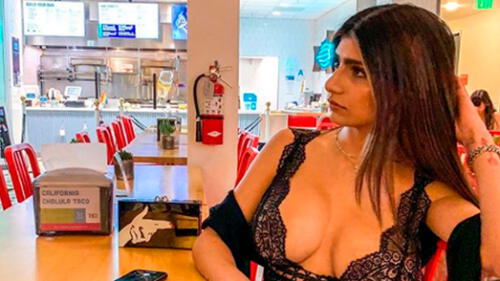 Mia Khalifa se transporta al pasado con sexy atuendo