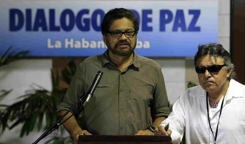 Iván Márquez le pide a Santos que "actúe" para salvar la paz