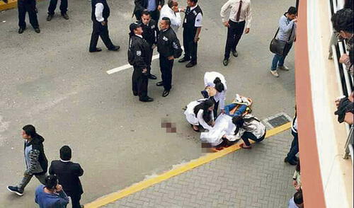 Joven se suicida lanzándose del 7º piso de universidad