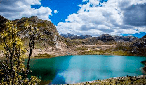 Disfruta de la belleza natural de la Laguna de 7 colores durante Semana Santa