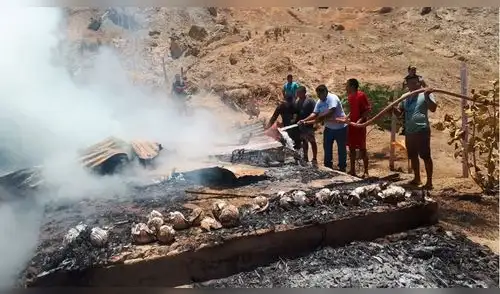 Piura: pánico en población por incendio en vivienda abandonada