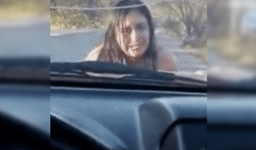 En México, mujer desnuda pide ayuda en plena carretera [VIDEO]