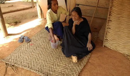 Doña Enriqueta obtuvo su DNI a los 105 años Doña Enriqueta obtuvo su DNI a los 105 años