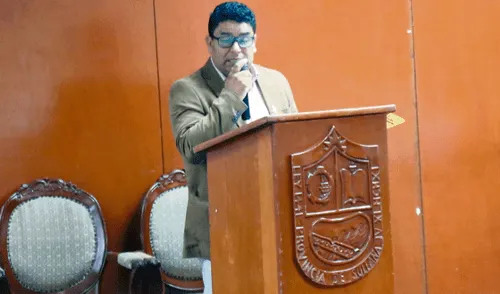 Procurador. Luis Rosales Meca presentó denuncia ante la Fiscalía Anticorrupción de Sullana. Procurador. Luis Rosales Meca presentó denuncia ante la Fiscalía Anticorrupción de Sullana.