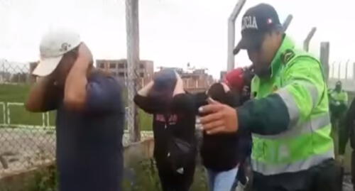 Dos mujeres y tres hombres salieron de sus casas para reunirse y consumir bebidas alcohólicas.