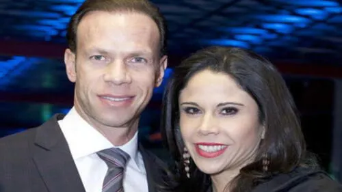 Luis Roberto Alves Zague  y Paola Rojas