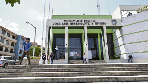 OFICINAS DEL MUNICIPIO MUNICIPALIDAD PROVINCIAL DE JOSE LUIS BUSTAMANTE Y RIVERO