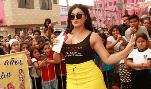 En Instagram, Michelle Soifer deslumbra con sexy enterizo [FOTO]