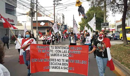 TAJANTES. También pidieron la renuncia de Bellido.