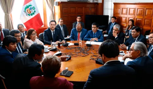 Junta de Portavoces se reuniría este jueves por cuestión de confianza Junta de Portavoces se reuniría este jueves por cuestión de confianza