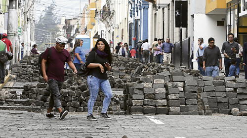 Obras de la calle Jerusalén causan tráfico en el Cercado de Arequipa