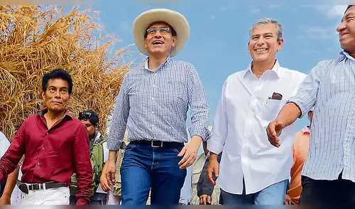 Vizcarra ofreció hacer reconstrucción rápida y cambió a Giuffra por Edmer Trujillo en MTC