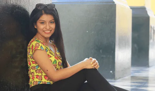 Wendy Sulca es elogiada en Facebook al posar en bikini 