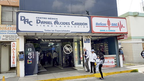 Encuentran en la calle desechos hospitalarios de policlínico Alcides Carrión en Arequipa Encuentran en la calle desechos hospitalarios de policlínico Alcides Carrión en Arequipa