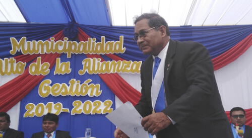 alcalde de alto de la alianza, Victor Gandarillas, Tacna