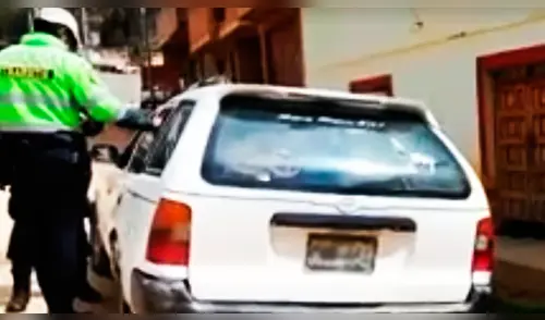 La Libertad: Policía interviene vehículo que transportaba cadáver 