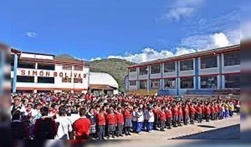 Colegio Simón Bolívar de Otuzco