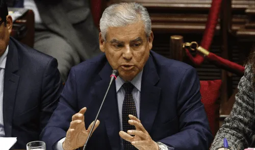 César Villanueva: "Hinostroza ha burlado a la Policía y los sistemas de control"