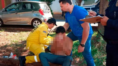 Hombre que se desnudó y se arrancó los ojos en Paraguay causa conmoción 