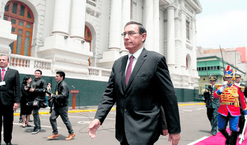 Martín Vizcarra anuncia acciones en contra de la “ley mordaza” Martín Vizcarra anuncia acciones en contra de la “ley mordaza”