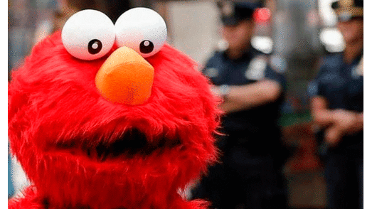 Elmo tocamiento indebido eeuu