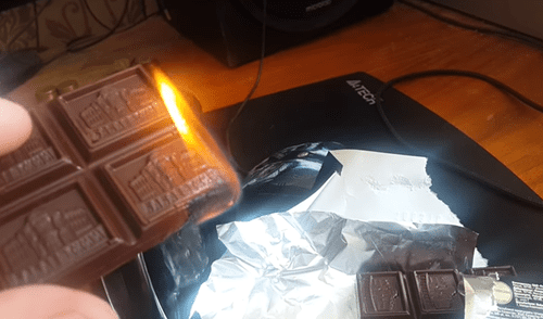 YouTube Viral: Quemó tableta de chocolate y pasó algo increíble [VIDEO]