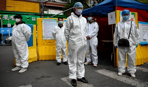 China guardó tres minutos de silencio por las víctimas y “mártires” del coronavirus [VIDEO Y FOTOS] 