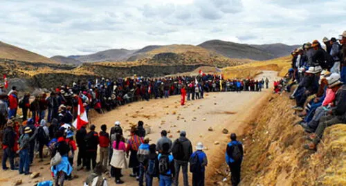 Crece la tensión en Las Bambas por traslado de 2 mil policías y 300 militares [VIDEO]