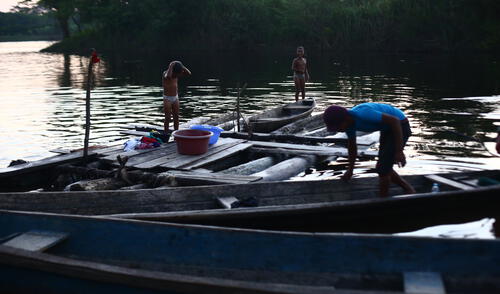 Amnistía Internacional alerta sobre consumo de agua con metales pesados en Perú