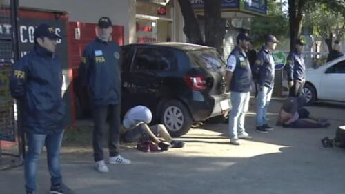 Conmoción por asesinato de adolescente que había sido secuestrada al salir de su colegio