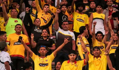 Sporting Cristal mandó mensaje por los ocho hinchas que fallecieron en accidente de tránsito. Foto: Twitter Sporting Cristal mandó mensaje por los ocho hinchas que fallecieron en accidente de tránsito. Foto: Twitter