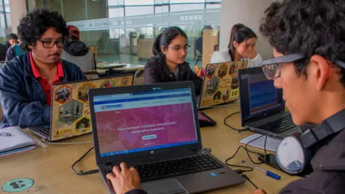 Pronabec difundió becas para cursar maestrías y posgrados en el extranjero. Créditos: Difusión.