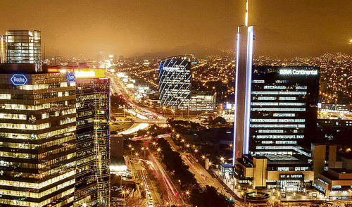 The Economist prevé un crecimiento de 3,7% si no prospera vacancia a PPK The Economist prevé un crecimiento de 3,7% si no prospera vacancia a PPK