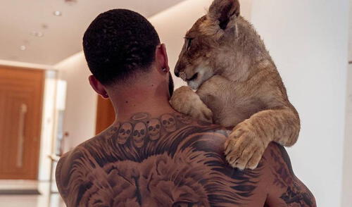 Memphis Depay presentó a su singular mascota. Foto: Instagram