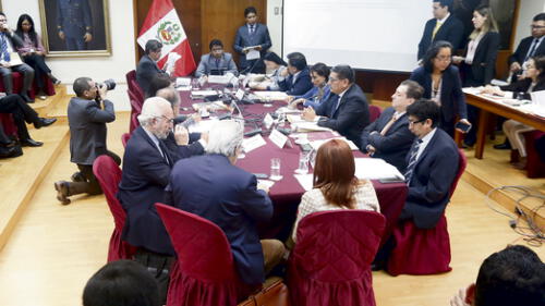 Fujimoristas dejan sin quórum sesión y no se vota caso Chávarry