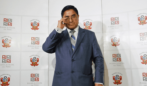 Aprueban impedimento de salida del país contra juez César Hinostroza Aprueban impedimento de salida del país contra juez César Hinostroza