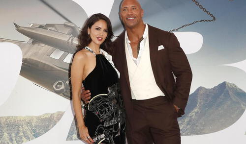 Eiza González y Dwayne Johnson
