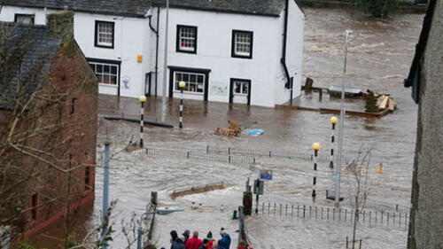 Tormenta Ciara deja seis muertos, decenas de heridos y vuelos cancelados en Europa [FOTOS]