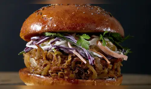 ¿Comería una hamburguesa a base de insectos?