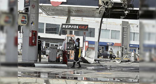 Puno: Grifo clandestino funcionaba en terminal de vehículos en Juliaca Puno: Grifo clandestino funcionaba en terminal de vehículos en Juliaca