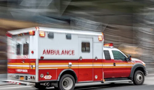 Ambulancia fue robada por paciente de hospital. Ambulancia fue robada por paciente de hospital.